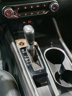 نيسان ألتيما